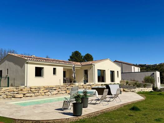 Villa à vendre 610 000 € 5 pièces 3 chambres 121,5 m² 1 420 m² de terrain Pierrevert 04860