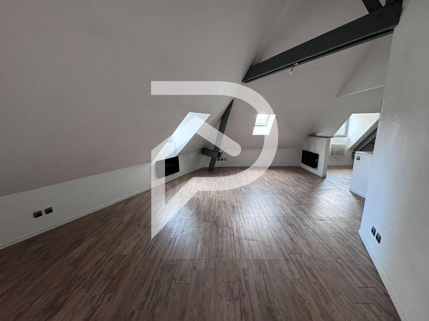 Maison à louer, 47m², NANTEUIL LE HAUDOUIN