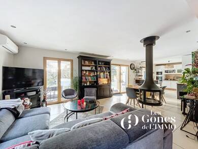 Maison à vendre 890 000 € 5 pièces 6 chambres 165 m² 1 500 m² de terrain Charbonnieres les Bains 69260