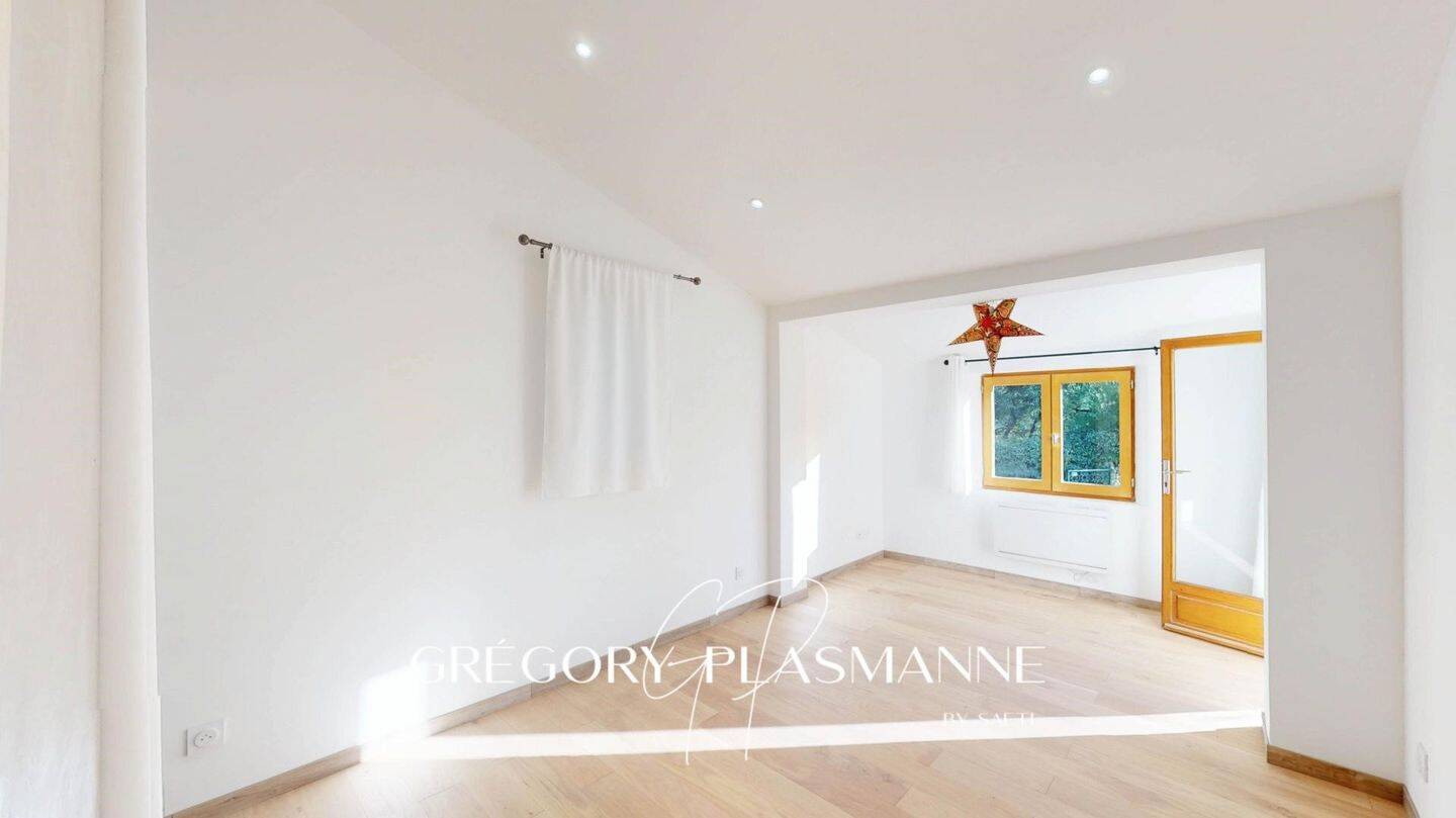 Maison à vendre, 115m², SAINTE ANASTASIE SUR ISSOLE