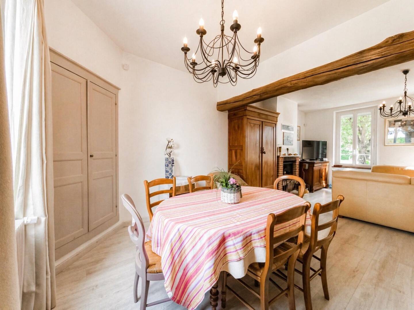 Maison à vendre, 164m², HOUDAN