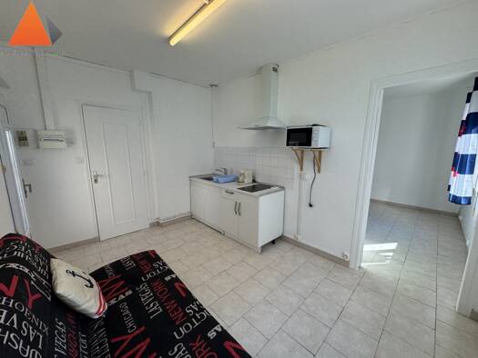 Appartement à vendre 95 000 € 2 pièces 1 chambre 28 m² Étage 1/1 Valras-Plage 34350