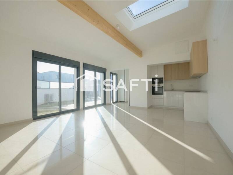 Maison à vendre, 110m², SAINT MAUR DES FOSSES