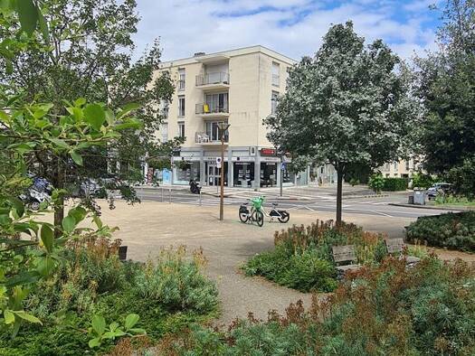 Appartement à vendre 515 000 € 4 pièces 2 chambres 87,4 m² Étage 2/3 Parc-Hôtel de Ville Chatou 78400