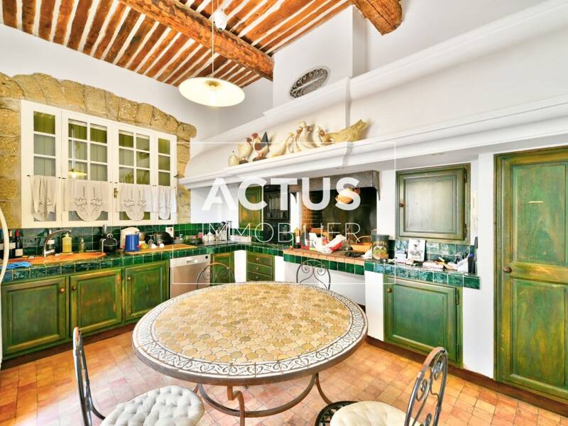 Maison à vendre, 220m², GRANS