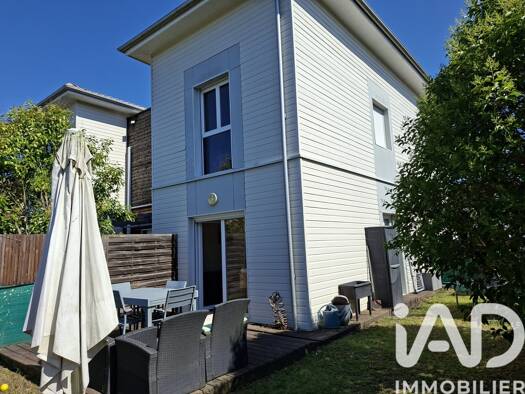 Maison à vendre 311 000 € 4 pièces 3 chambres 83 m² 115 m² de terrain La House Canéjan 33610