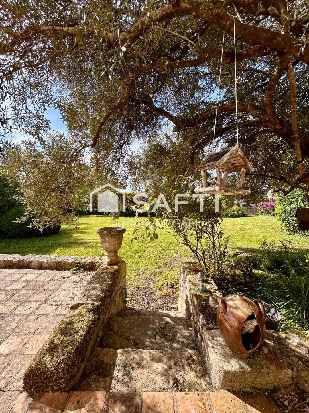 Maison à vendre, 450m², MONTCARET