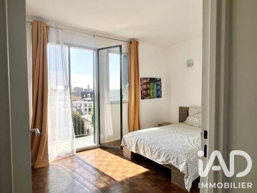 Appartement à vendre 250 000 € 2 pièces 1 chambre 46,66 m² Étage 5/10 Barmonts Villejuif 94800