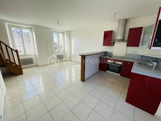 Appartement à vendre 99 000 € 3 pièces 2 chambres 39 m² Étage 1/2 Nord Ouest Champagne-sur-Seine 77430