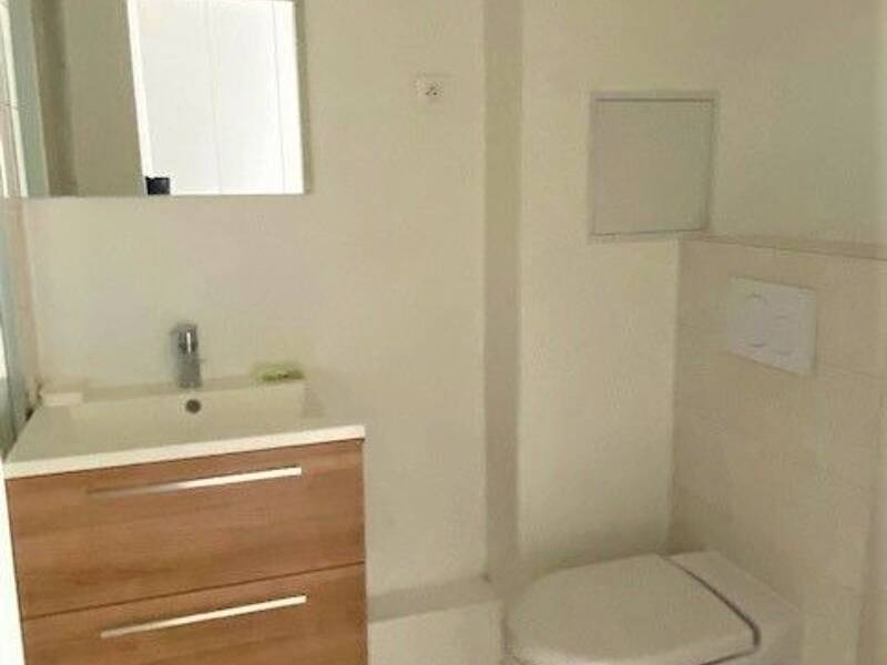 Maison à louer, 23m², PARIS 17E