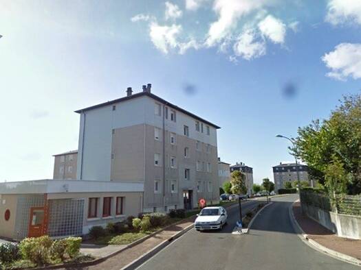 Appartement à louer 541 € 4 pièces 3 chambres 71 m² Étage 4/4 Henri Choquet Varennes-Vauzelles 58640