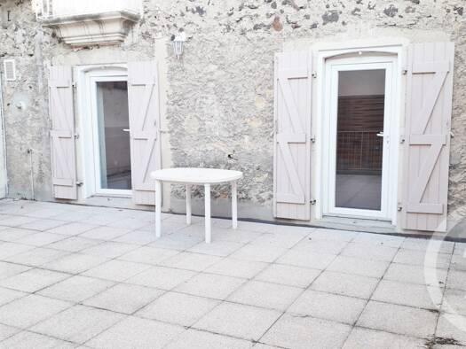 Appartement à louer 790 € 3 pièces 1 chambre 59 m² 1er étage Pézenas 34120