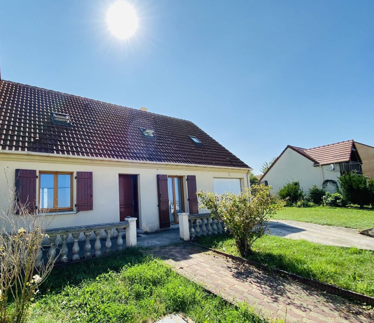 Maison à vendre, 141m², VILLENEUVE LA GUYARD