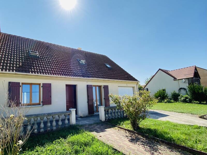 Maison à vendre, 141m², VILLENEUVE LA GUYARD