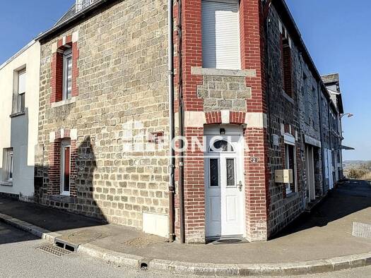 Maison à vendre 76 800 € 4 pièces 3 chambres 92 m² La Planchette Flers 61100