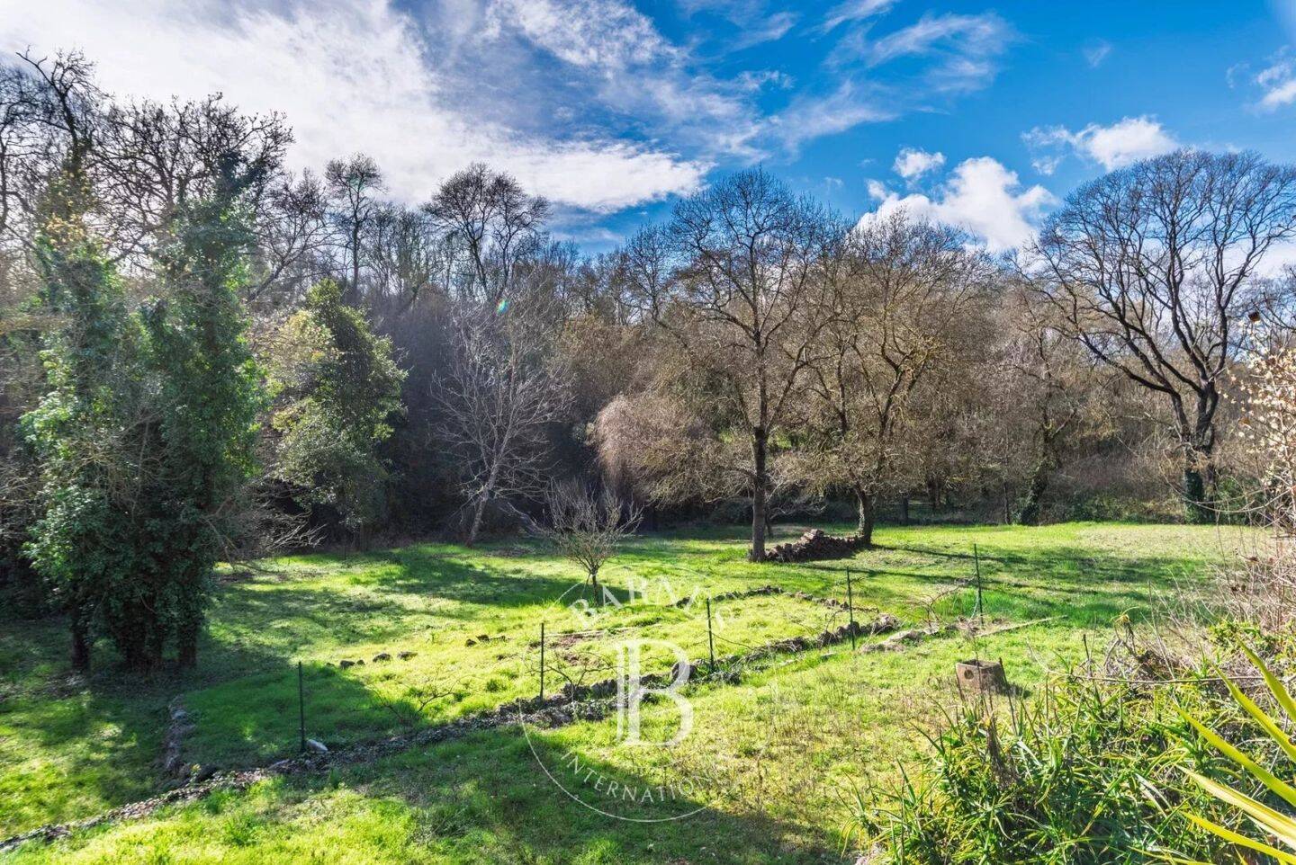 Maison à vendre, 231m², CHATEAUNEUF DE GRASSE