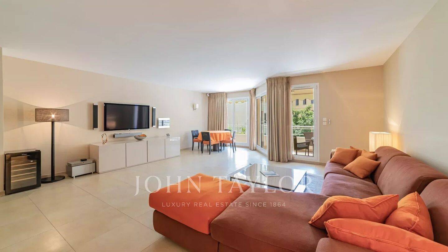 Maison à vendre, 141m², BEAULIEU SUR MER