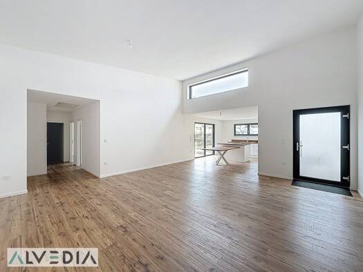Maison de plain-pied à vendre 330 000 € 3 pièces 2 chambres 104,2 m² 395 m² de terrain Artzenheim 68320