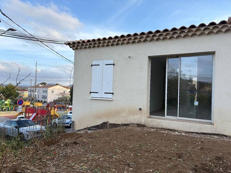 Maison à louer, 51m², POURRIERES