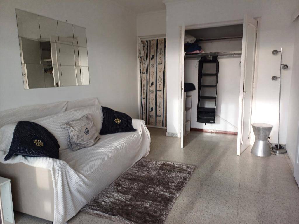 Maison à louer, 15m², CANNES
