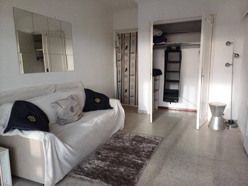 Maison à louer, 15m², CANNES