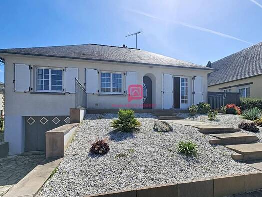 Maison à vendre 136 000 € 4 pièces 3 chambres 80 m² 476 m² de terrain Est Craon 53400