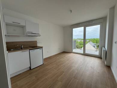 Appartement à louer 324 € 1 pièce 19 m² 3ème étage Laval 53000