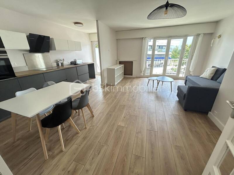 Maison à louer, 55m², SAINT MAUR DES FOSSES