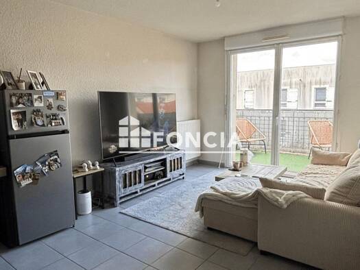 Appartement à vendre 105 000 € 2 pièces 1 chambre 42 m² Étage 3/3 Ville Basse-Centre Montereau-Fault-Yonne 77130