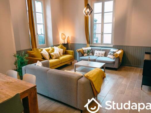 Colocation à louer 499 € 1 pièce 1 chambre 11 m² disponible dès maintenant Dufau-Tourasse Pau 64000