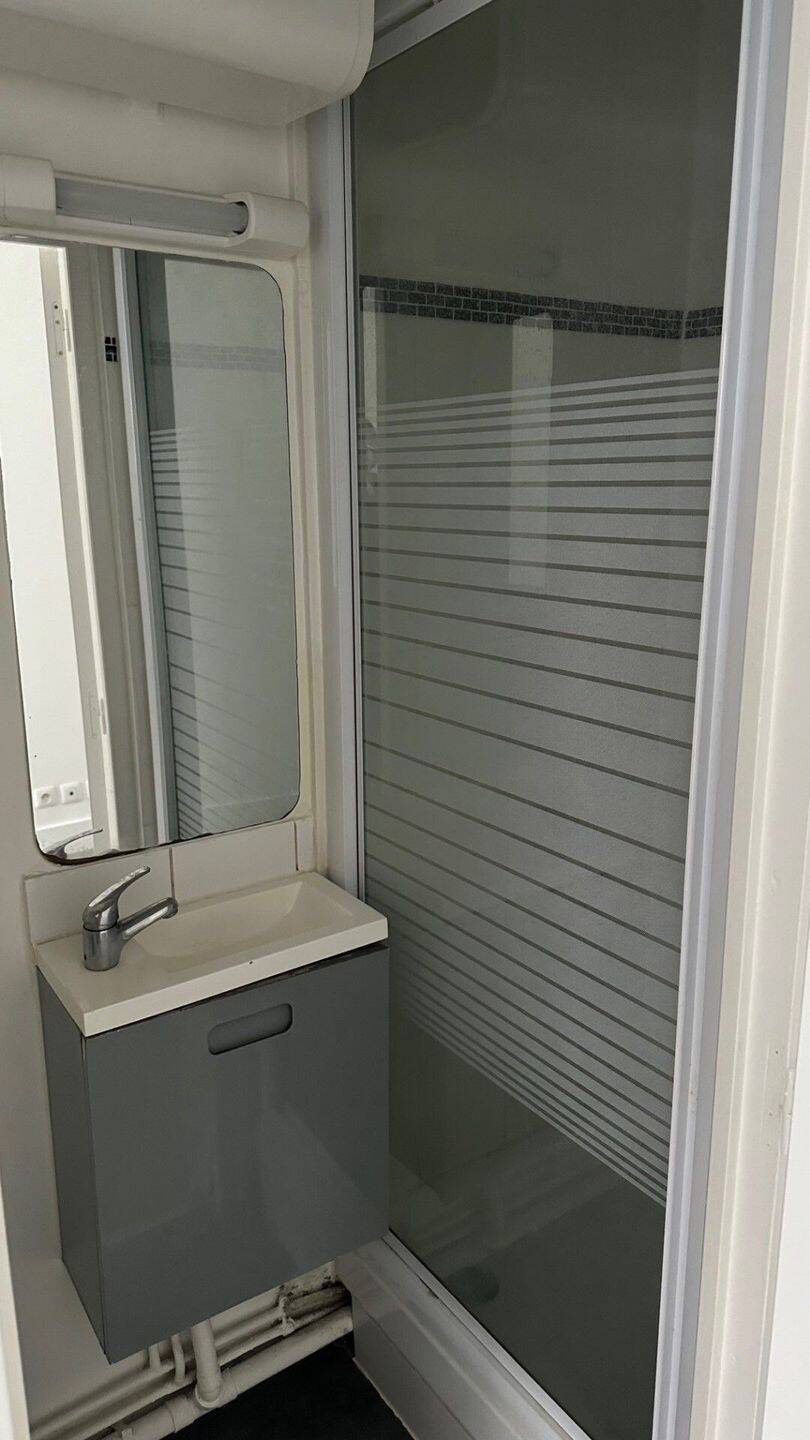 Maison à louer, 17m², NANTERRE