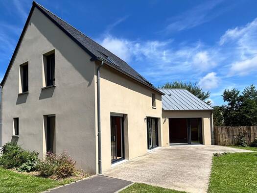 Maison à vendre 573 100 € 5 pièces 4 chambres 141 m² 388 m² de terrain Saint Lunaire 35800