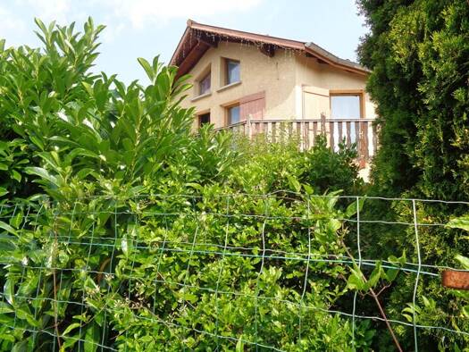 Maison à vendre 334 000 € 8 pièces 4 chambres 240 m² 1 440 m² de terrain Coubon 43700