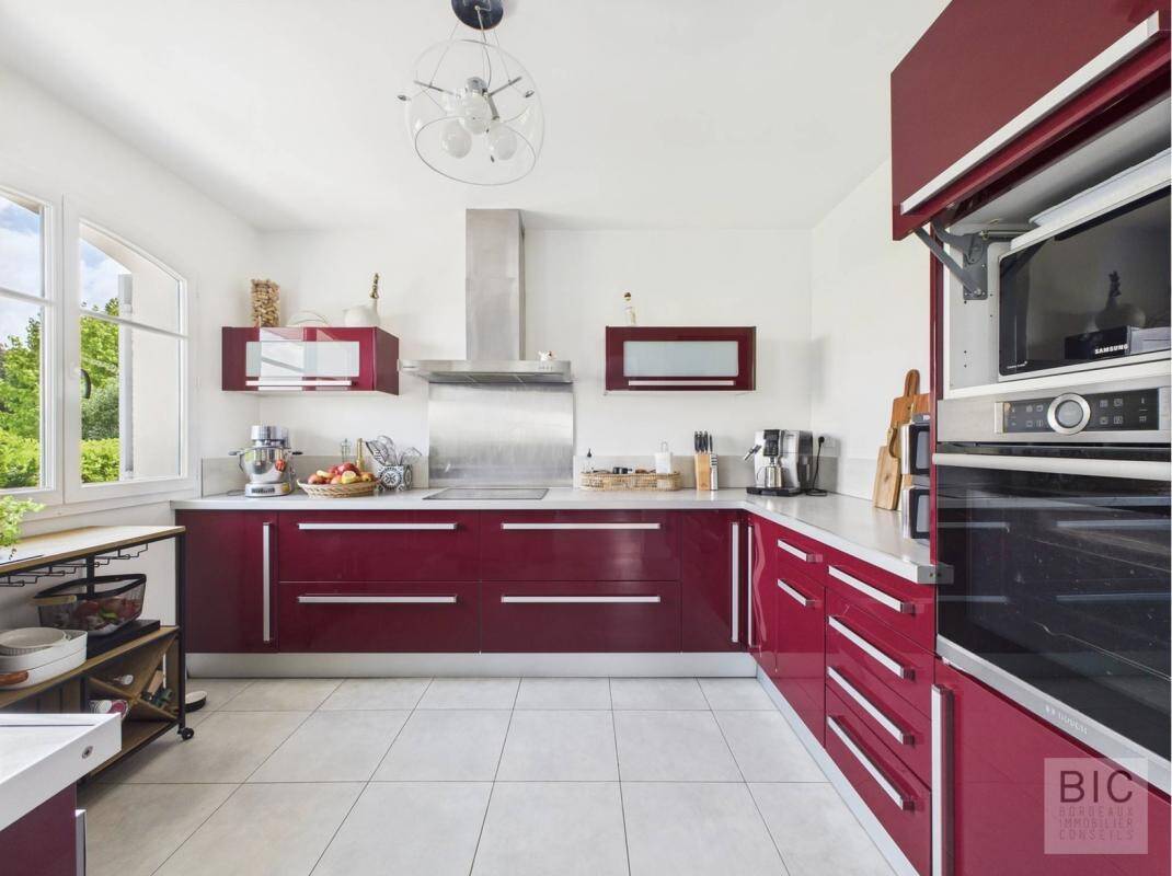 Maison à vendre, 195m², MERIGNAC