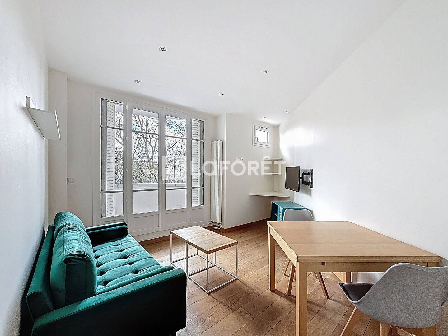 Maison à louer, 34m², COURBEVOIE