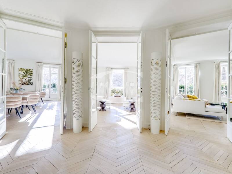 Maison à louer, 320m², PARIS 16E