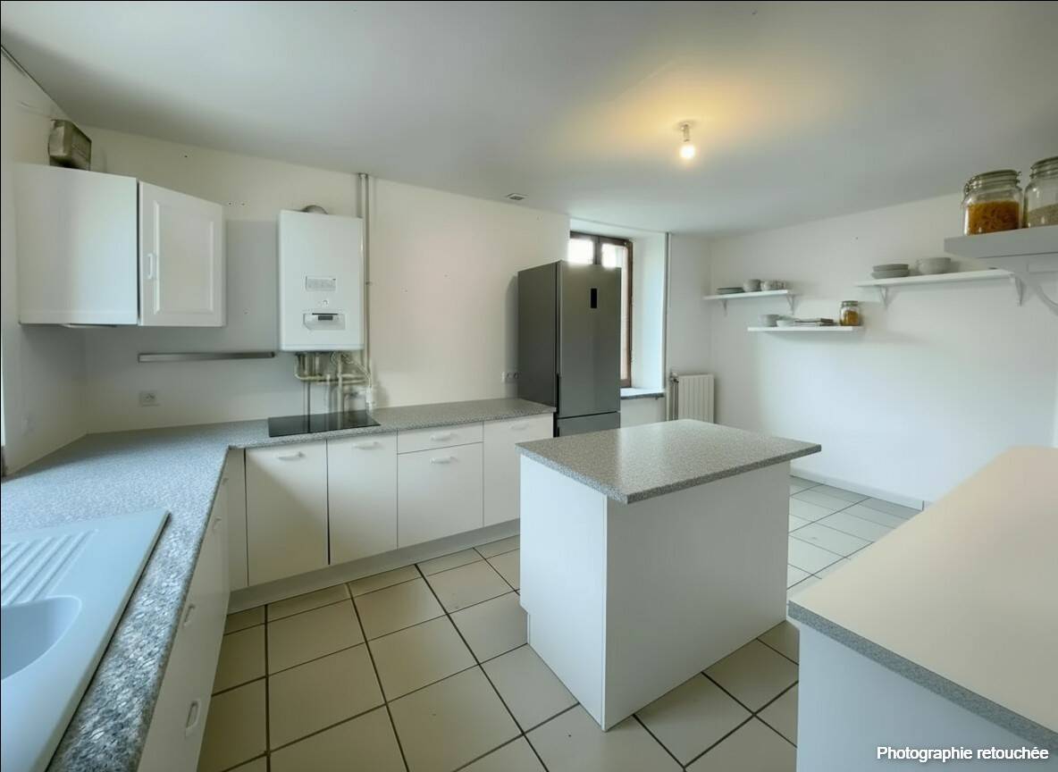 Maison à vendre, 119m², SAINT SIMEON DE BRESSIEUX