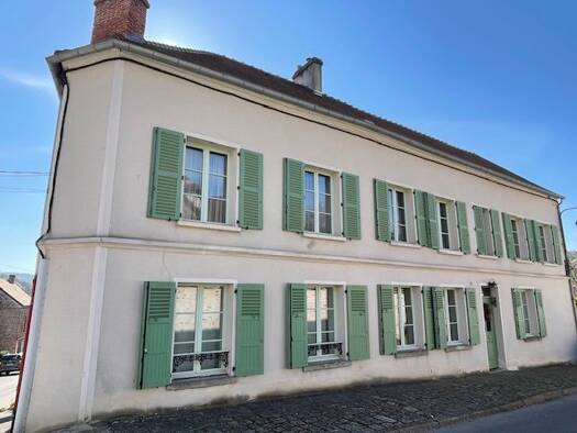 Maison à vendre 419 000 € 16 pièces 10 chambres 407 m² 566 m² de terrain Verdelot 77510