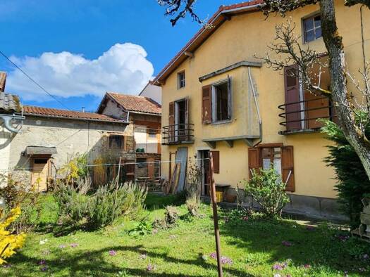 Maison à vendre 119 000 € 5 pièces 3 chambres 120 m² 300 m² de terrain Soueix-Rogalle 09140