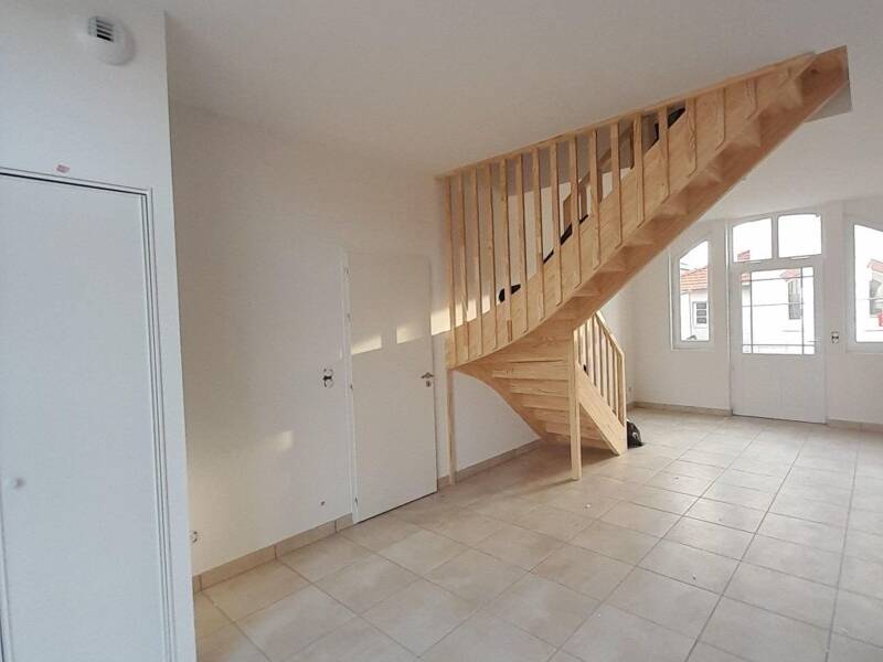 Maison à louer, 71m², DAX