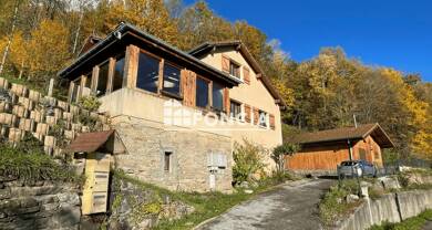 Chalet à vendre 550 000 € 6 pièces 5 chambres 173 m² 1 983 m² de terrain Ayse 74130