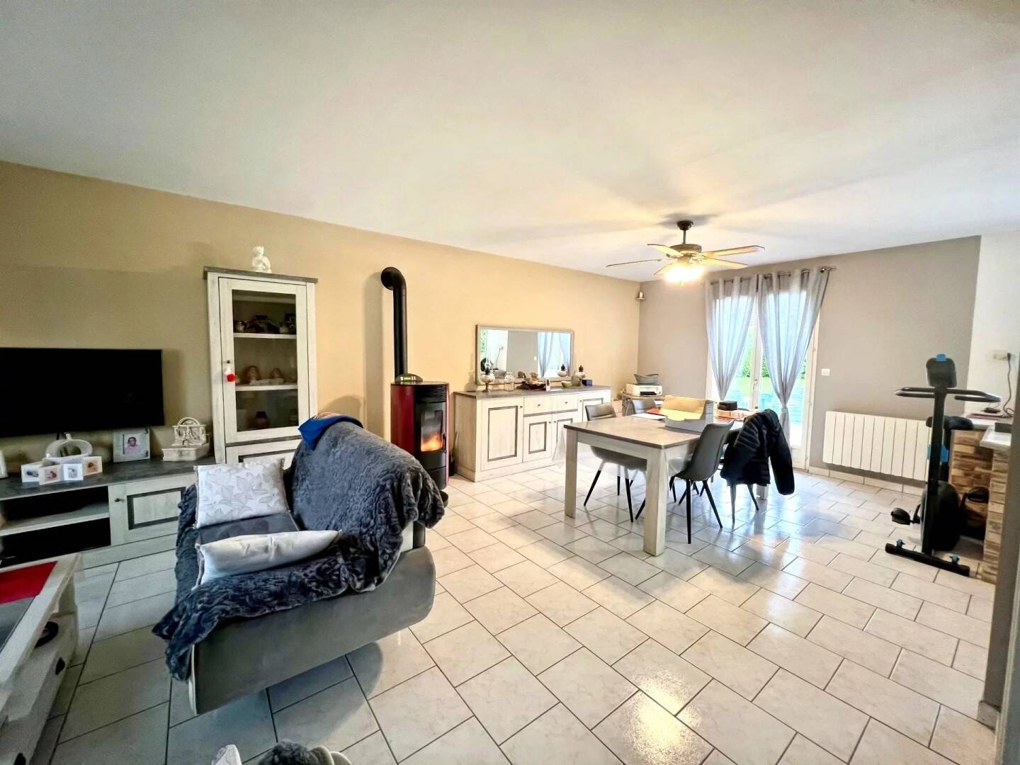 Maison à vendre, 123m², HOUDAN