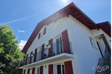 Appartement à vendre 374 635 € 7 pièces 5 chambres 162 m² 1 étages Sud Ciboure 64500