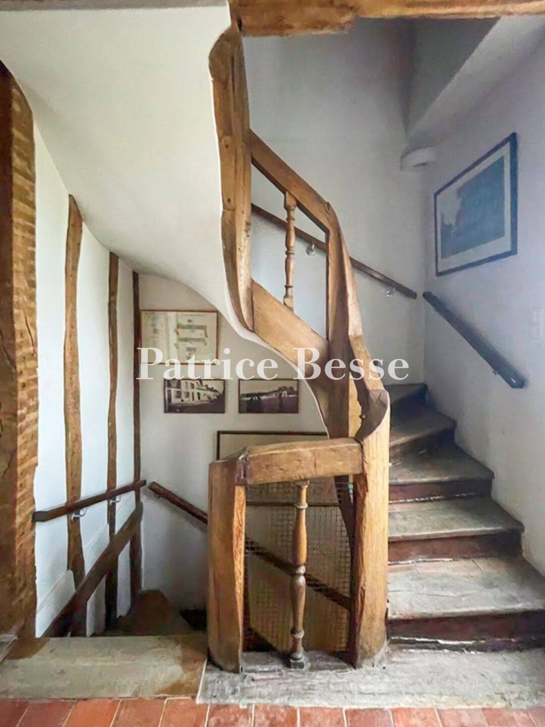 Maison à vendre, 600m², FERRIERES EN GATINAIS