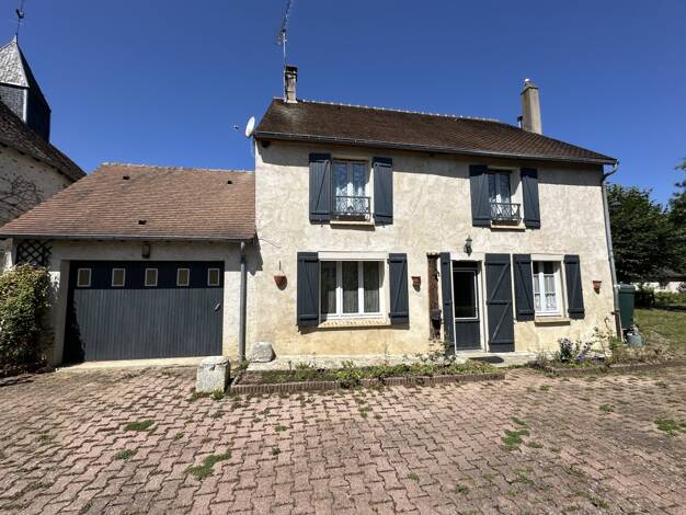 Maison à vendre 288 750 € 6 pièces 4 chambres 150 m² 991 m² de terrain Longnes 78980