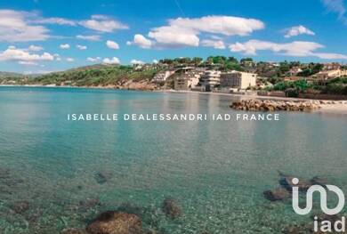 Maison à vendre 250 000 € 3 pièces 2 chambres 64 m² Beaucours-La Gorguette-La Morvenede Sanary sur Mer 83110