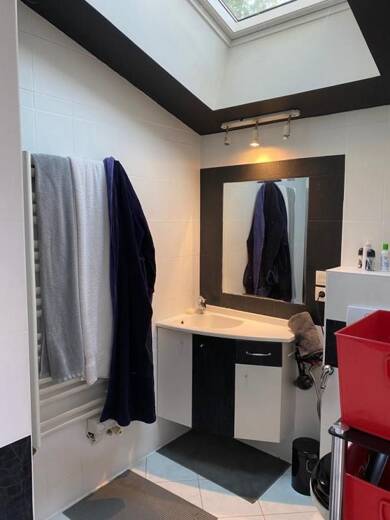 Appartement à louer 580 € 1 pièce 12 m² Crepieux Rillieux-la-Pape 69140