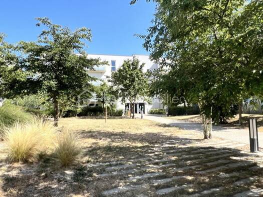 Appartement à vendre 209 000 € 3 pièces 2 chambres 61,76 m² Étage 1/3 Bezannes 51430