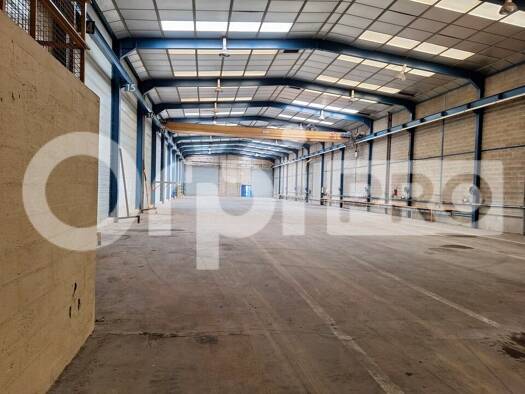 Local d'activités à louer 6 333 € 1 520 m² d'espace de stockage Canly 60680