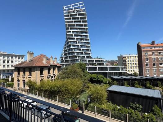 Duplex à vendre 600 000 € 10 pièces 10 chambres 180 m² Centre Ville Le Havre 76600